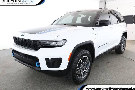 JEEP GRAND CHEROKEE 2023 1C4RJYC63P8785712 image
